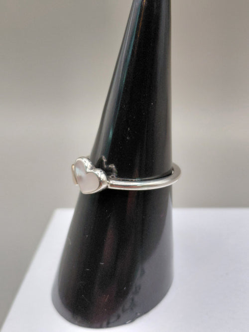 Pandora Preloved Silver And 14ct Gold With Mother Of Pearl Luminous Hearts Ring Size 50 Lot 0503